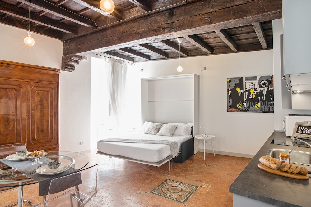 Romantic Apartment