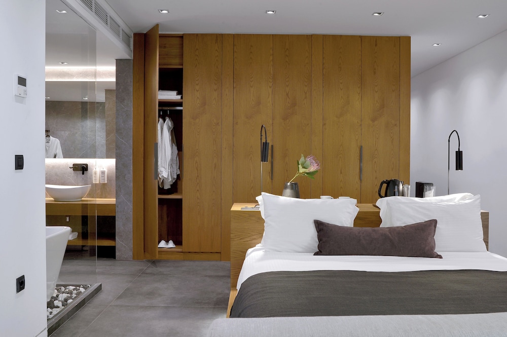 Suite (Master) photo 3
