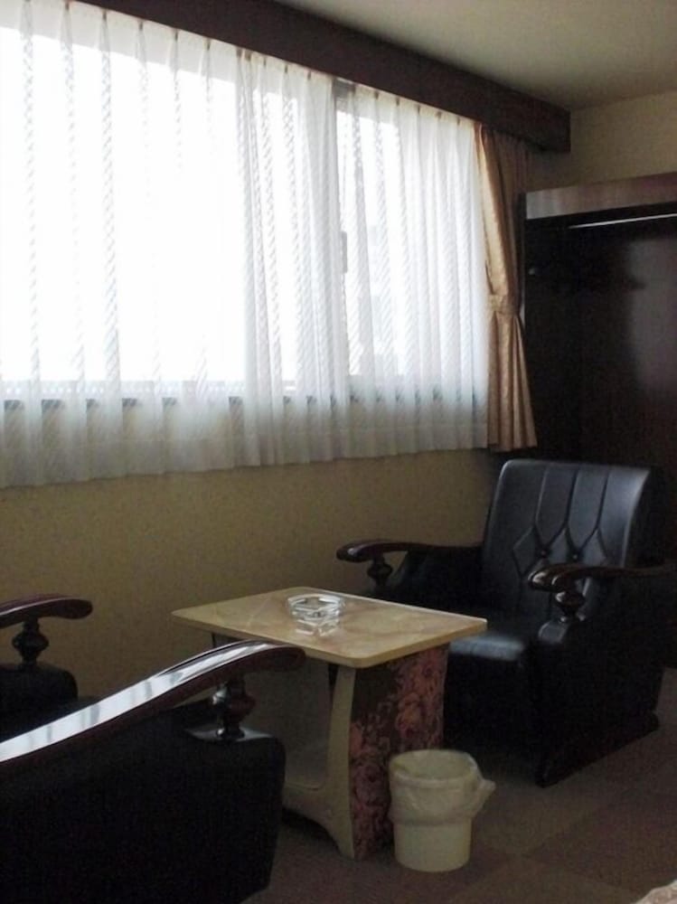 Twin Room, Non Smoking photo 2