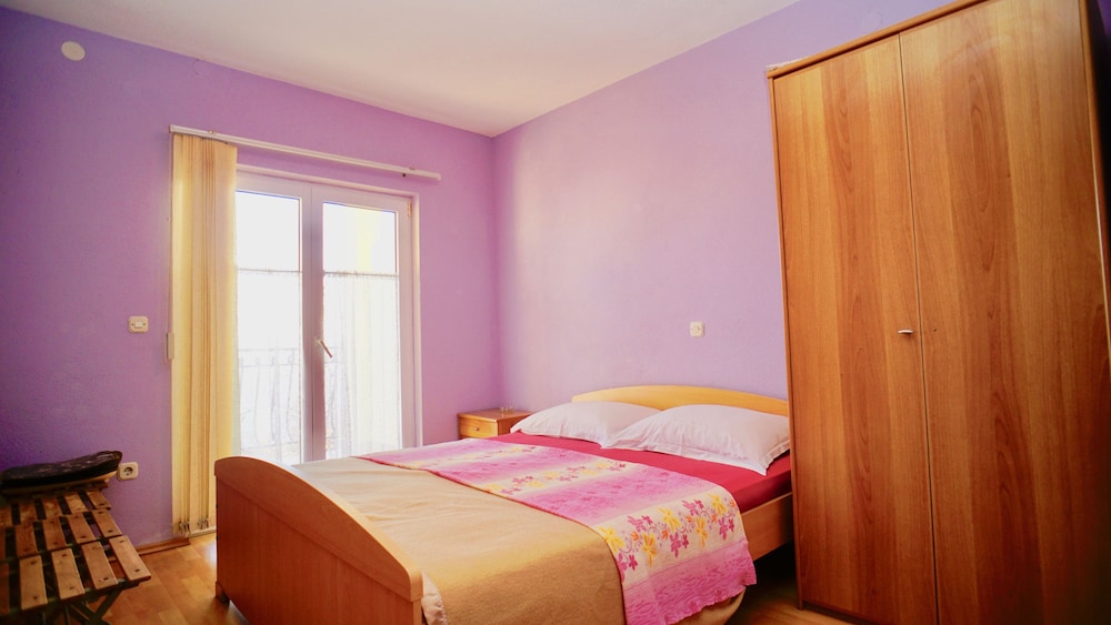 Basic Apartment, 1 Bedroom, Sea View, Sea Facing photo 3