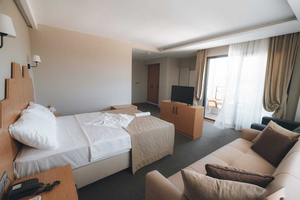 Standard Room - Photo 7
