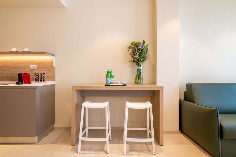 Junior Studio Suite - Photo 3