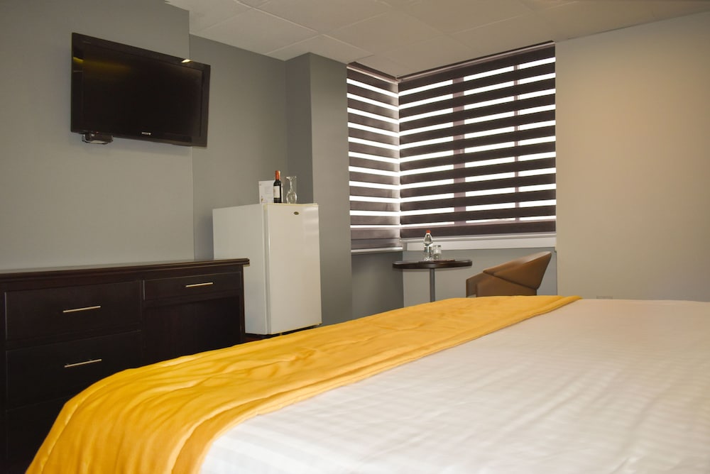 Deluxe Room - Photo 2