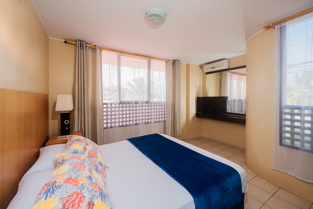 Superior Double Room, City View photo 3