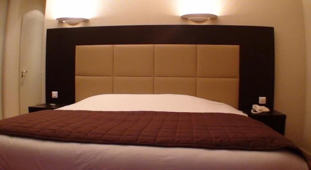 Standard Double Room photo 2