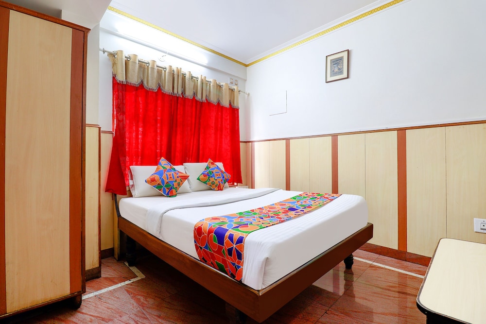Deluxe Room - Photo 2