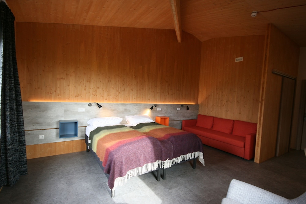 Comfort Double or Twin Room, Private Bathroom, Mountain View - Photo 6