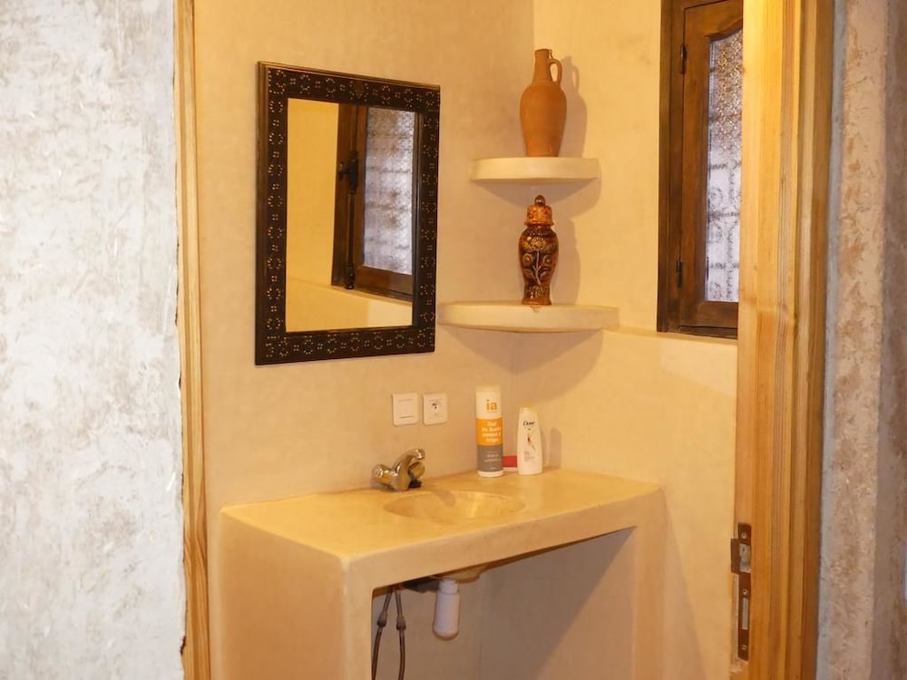 Double Or Twin Room photo 3