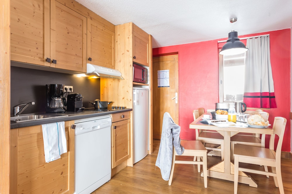 Appartement 7 Personnes - 2 Chambres + 1 Coin Nuit photo 3