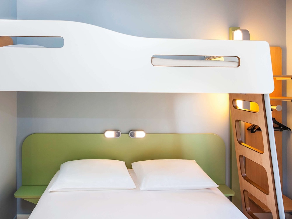Triple Room, Multiple Beds photo 2