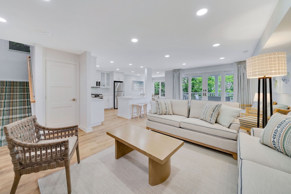 Luxury Townhome photo 1