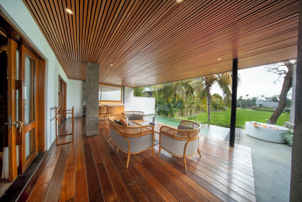 Grand 2 Bedroom Private Pool Villa with Ricefield View - Photo 25