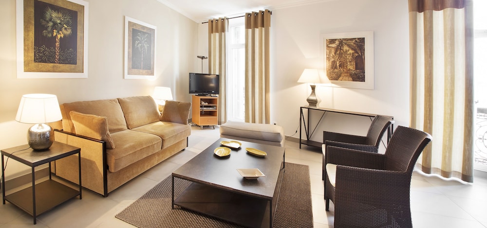 Premium Apartment, 2 Bedrooms (100m2)