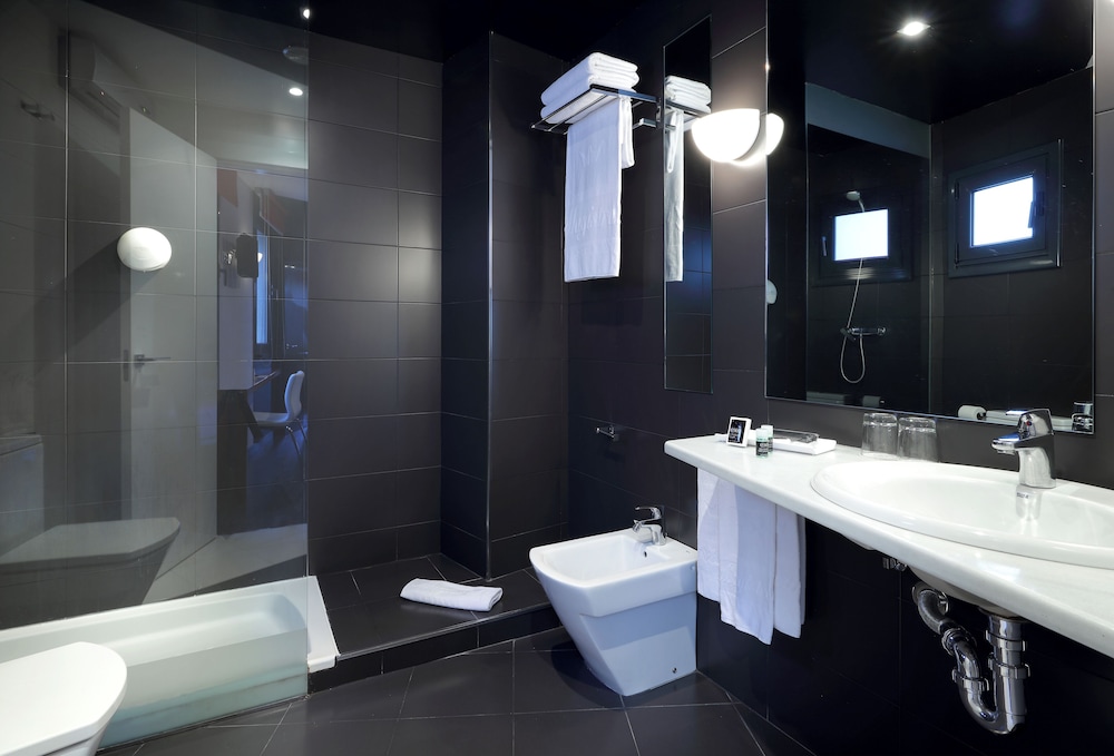 Superior Room - Photo 2
