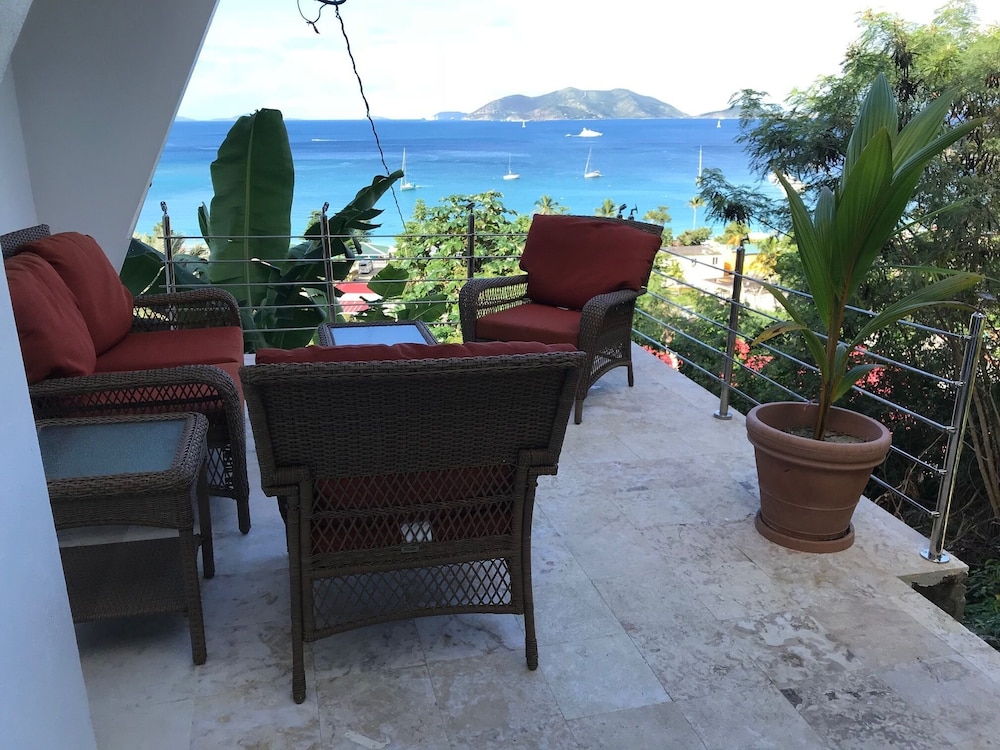 Apartment, 1 Bedroom, Ocean View photo 3