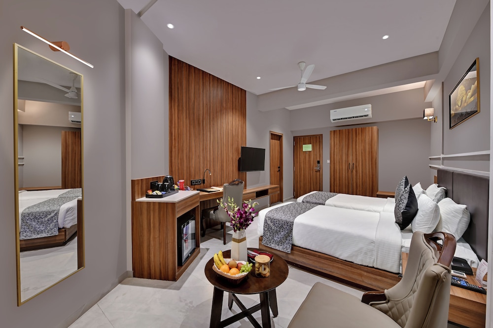 Executive Room photo 1