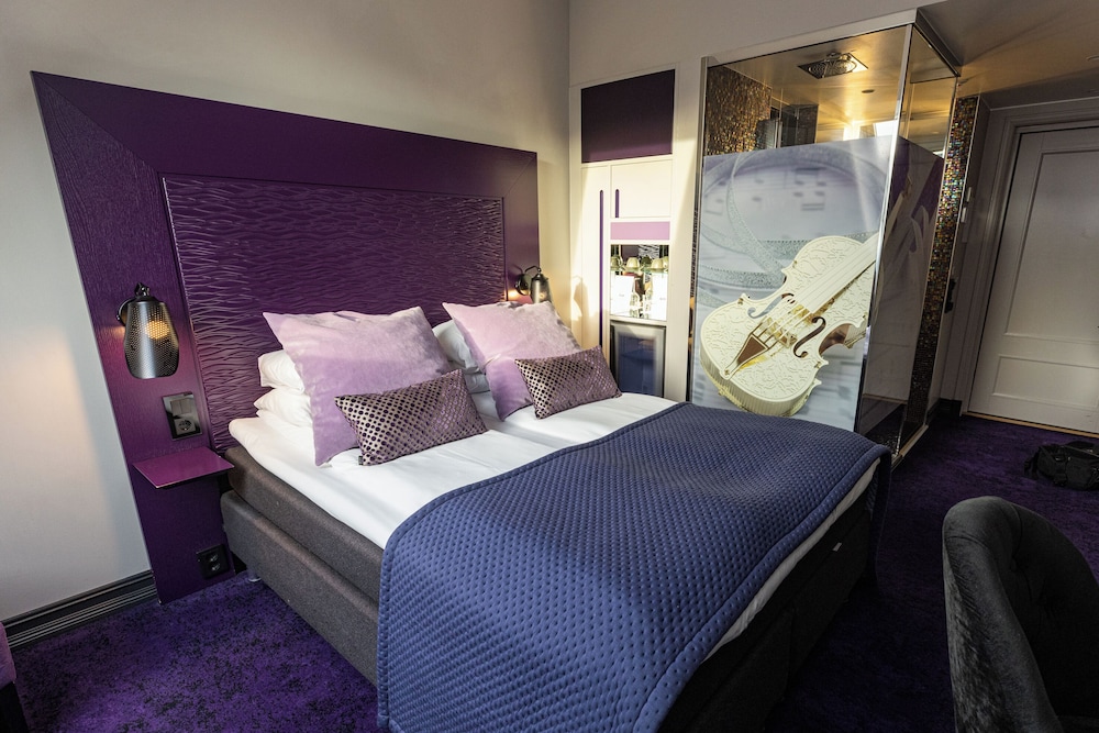 Superior Room, 1 Queen Bed