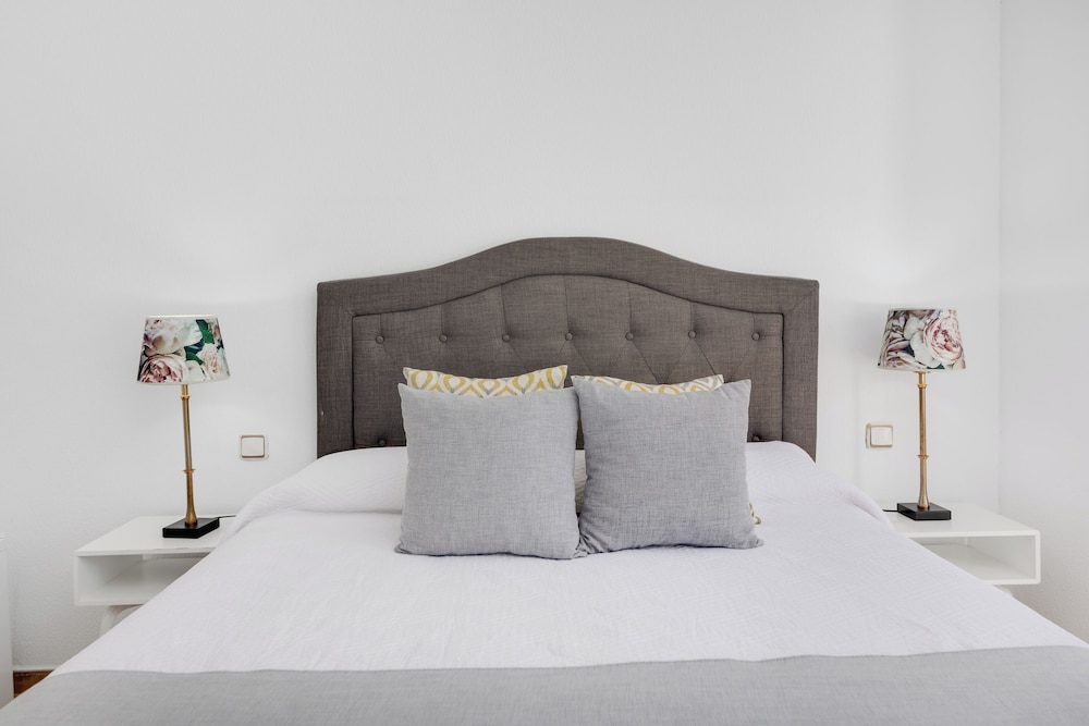 Standard Double or Twin Room - Photo 4