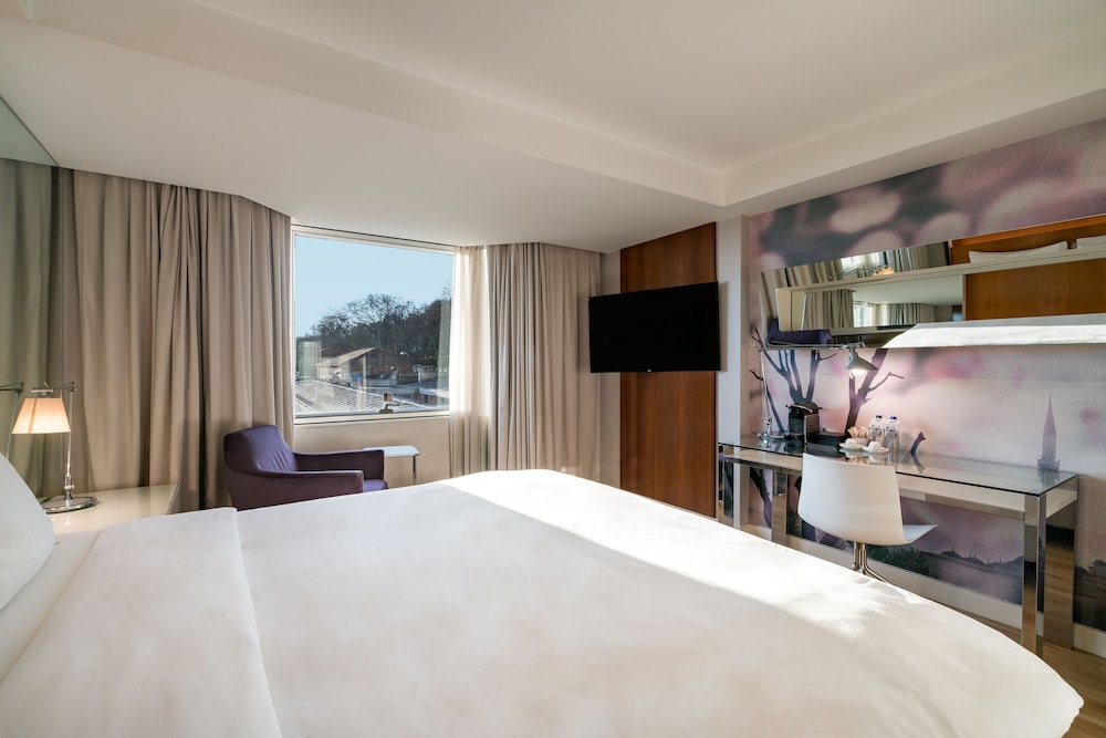 Standard Room photo 2