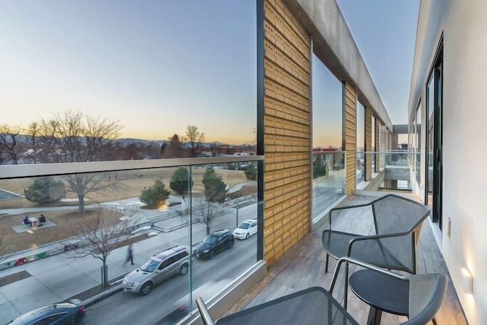 Premier Condo