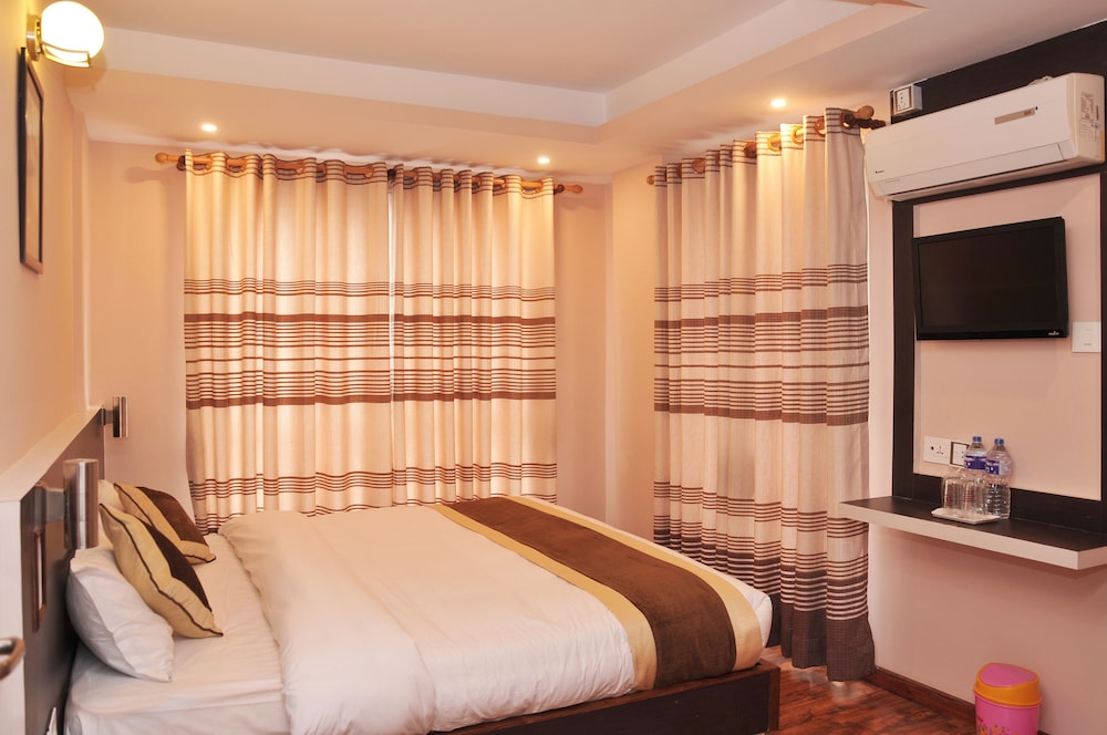 Deluxe Double Room photo 2
