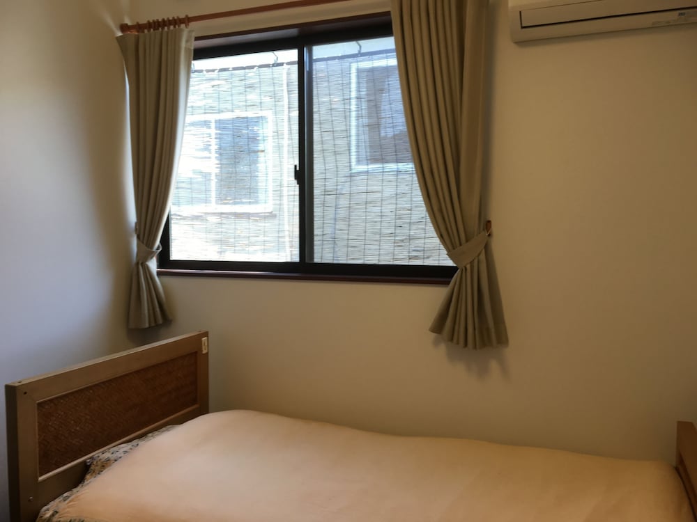 Single Room, Non Smoking (Sakura)