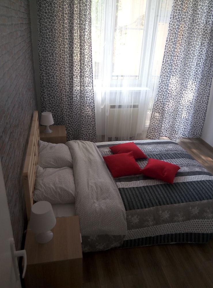 Basic Room, 1 Double Bed, Balcony photo 1