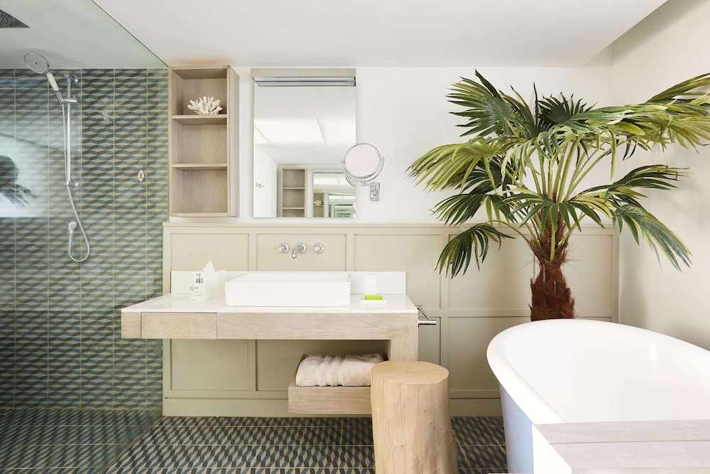 LUX* SUITE (85 sqm) - Photo 2