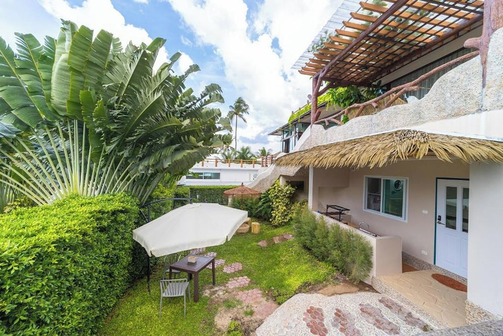 3 Bedroom Villa with Private Swimming Pool - Photo 18