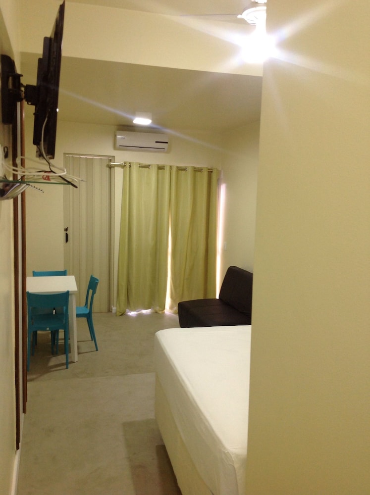 Studio (Vista para avenida) photo 1