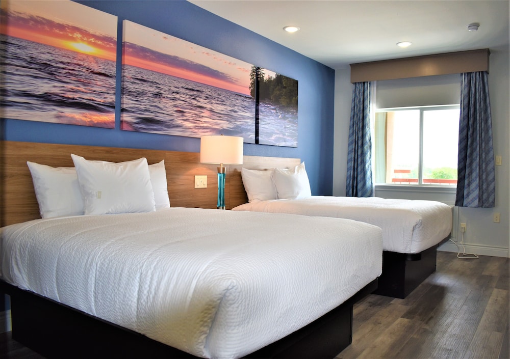 Comfort Room, 2 Queen Beds, Non Smoking - Photo 10