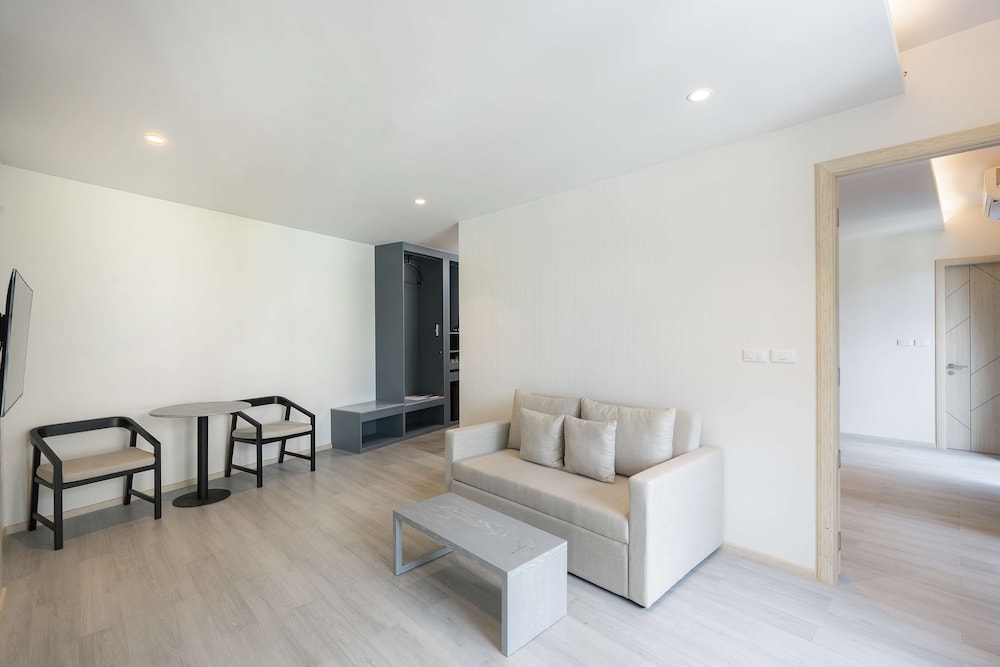 Suite, 1 Bedroom (1 Double Bed) - Photo 3