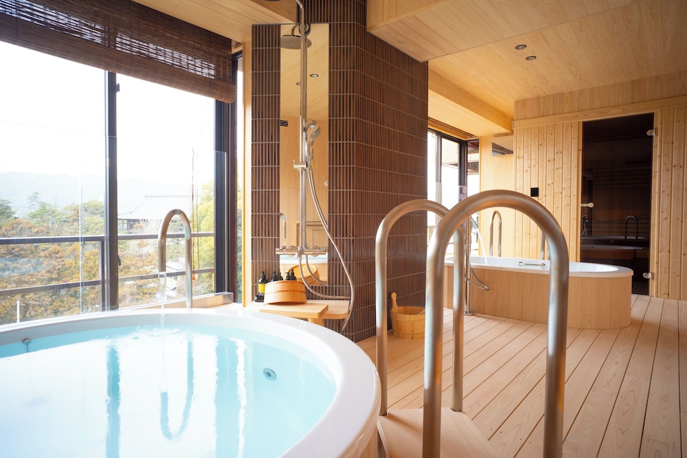 Ocean View Royal Suite Twin Room Kagamiike (With Open Air Bath & Sauna) 100m2 photo 3