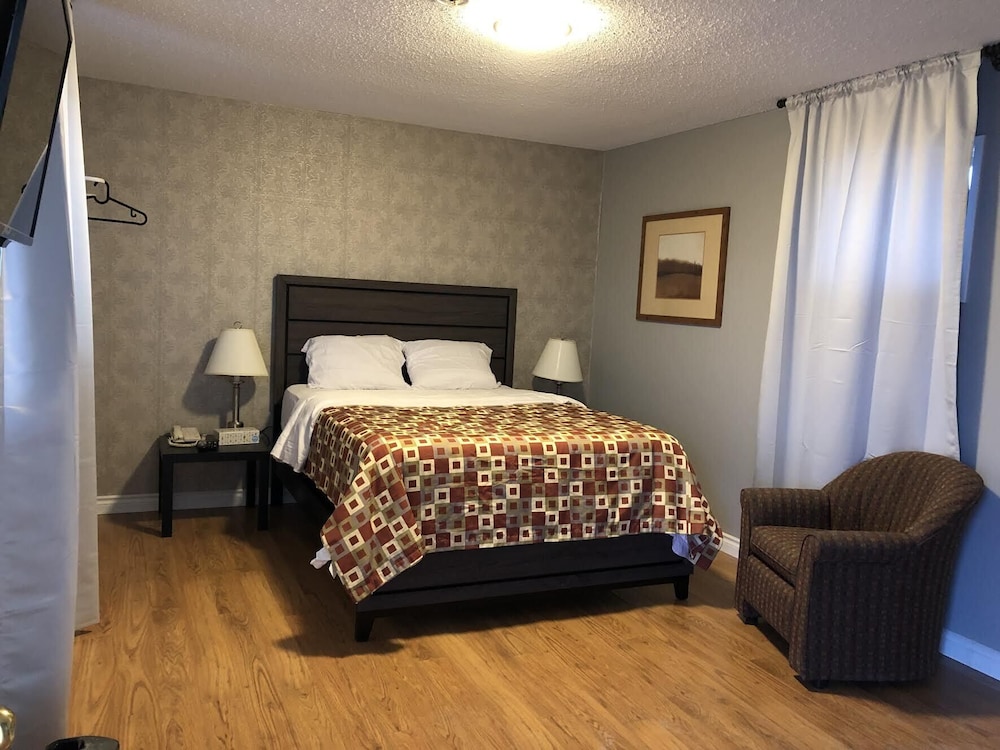 Single Room (103)