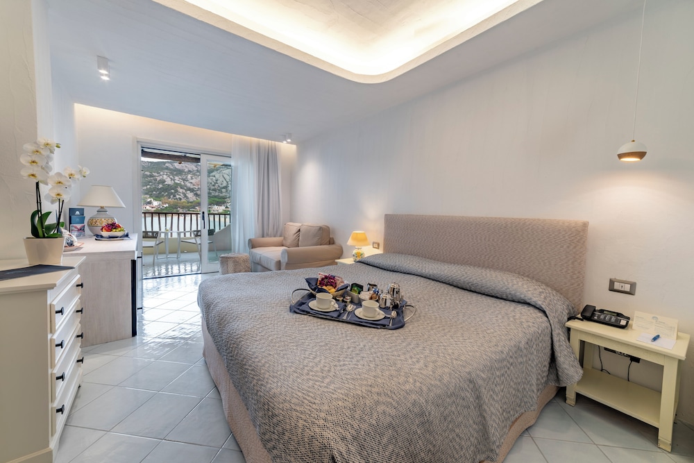 Junior Suite Deluxe Vista Mare photo 3