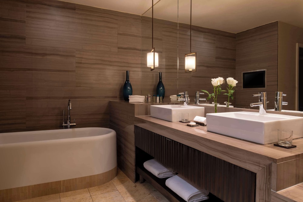 Suite (Executive Corner) thumbnail 6