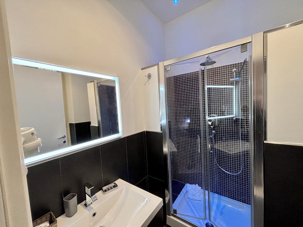 Double Room Single Use photo 3