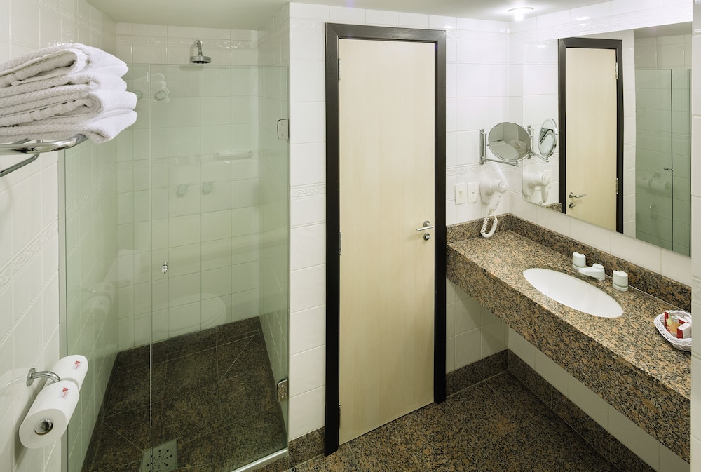 Standard Double or Twin Room - Photo 4