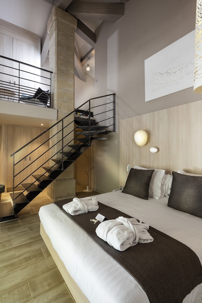 Deluxe Quadruple Room photo 3