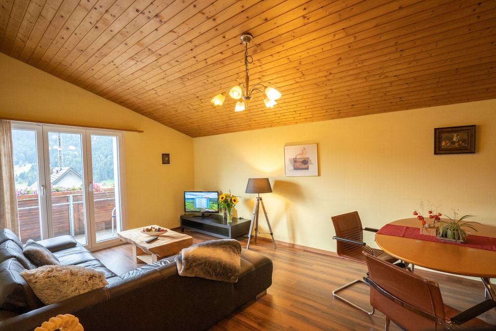 Family Room, 2 Bedrooms, Kitchenette, Mountain View