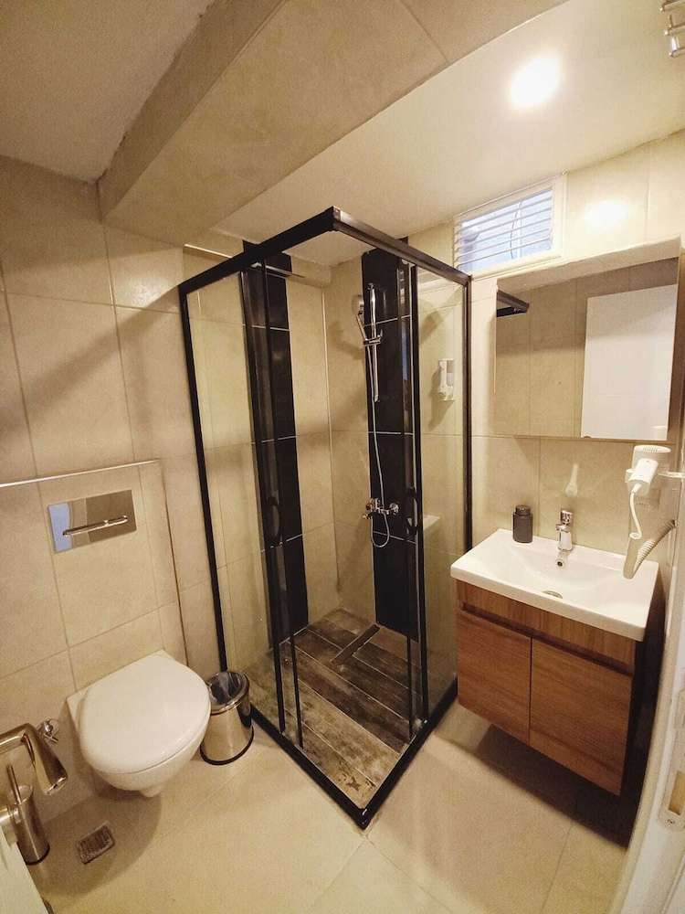 Family Suite - Photo 5