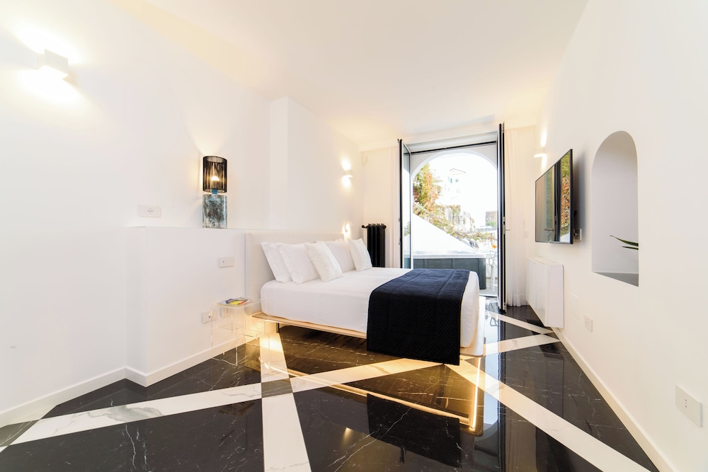 Romantic Room, Sea View