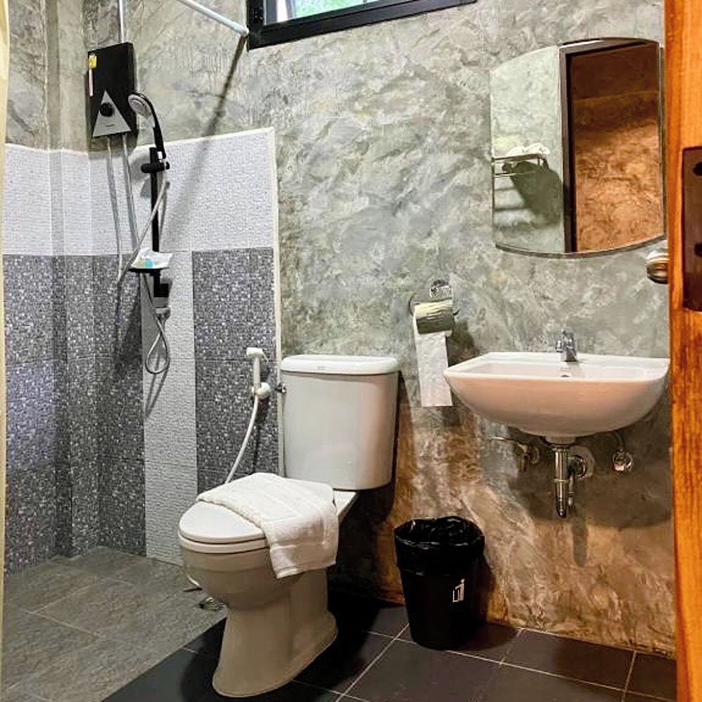 Deluxe Double Room - Photo 6