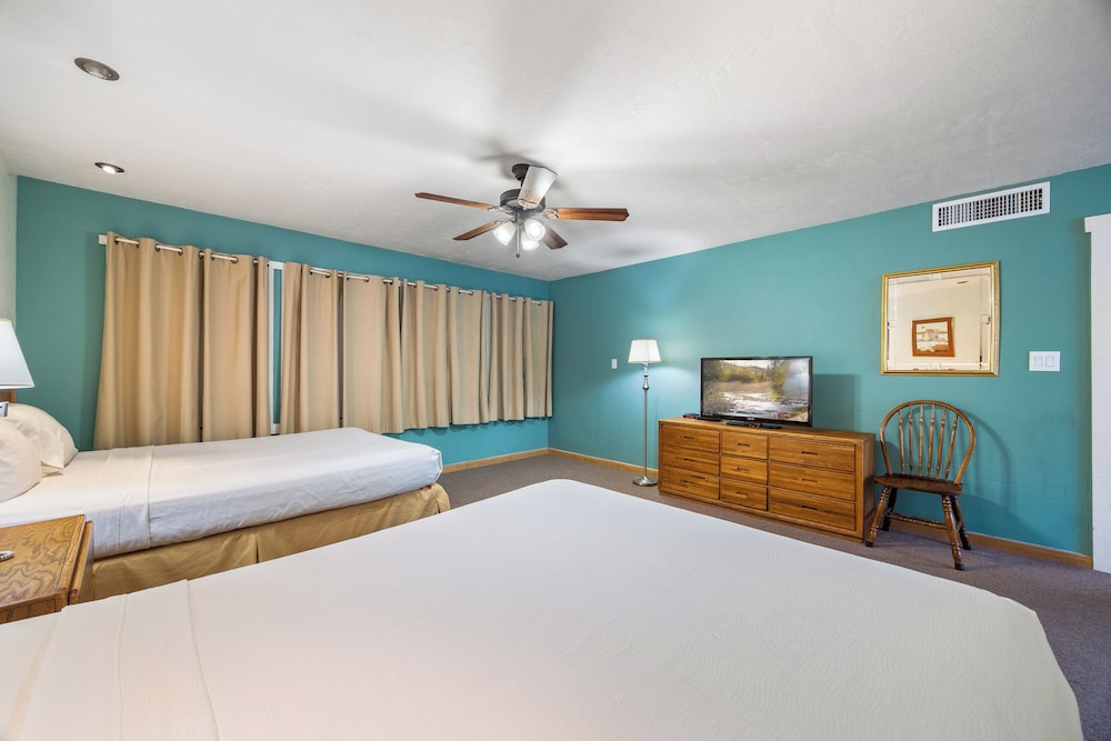 Deluxe Apartment, 1 Bedroom (Aspen - Lodge) photo 2