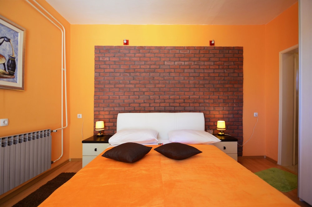 Apartment (Two Bedroom Apt with Terrace) photo 1