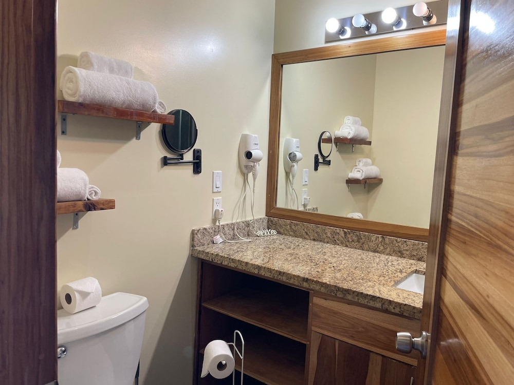 Condo, 1 Bedroom, Ocean View photo 3