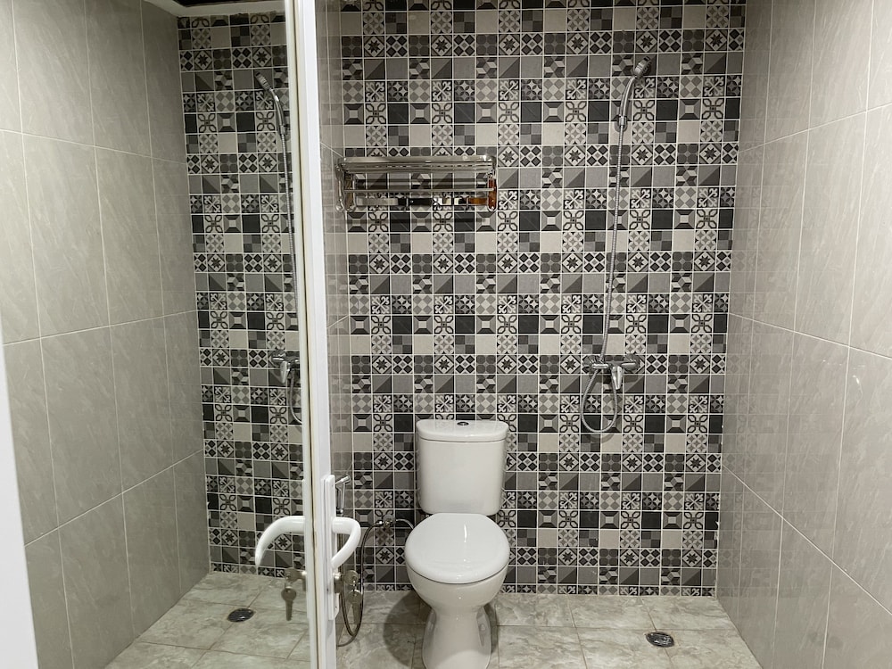 Standard Double Room - Photo 4