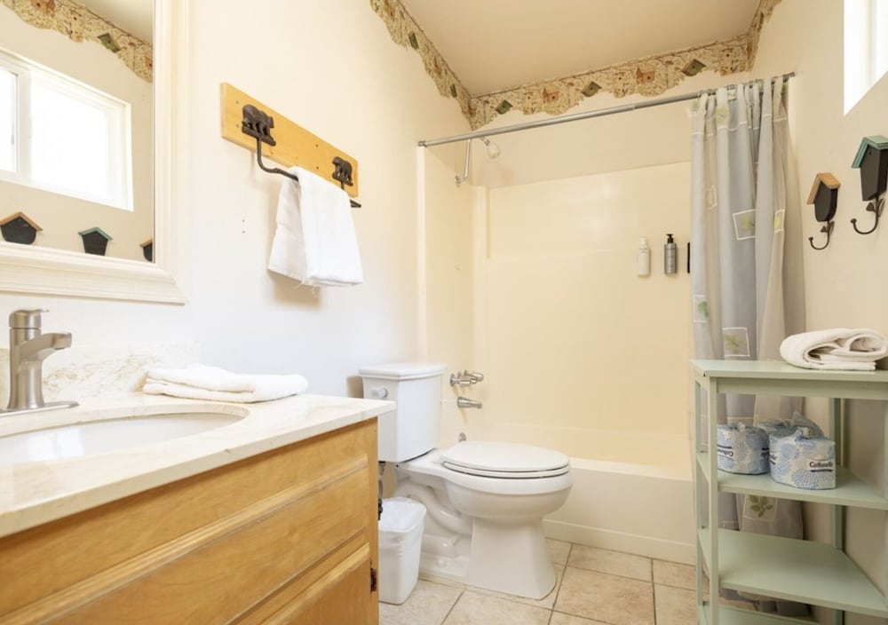 Double Room, Lake View, Annex Building photo 2
