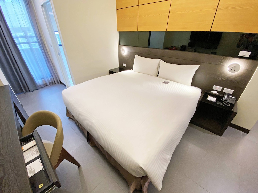 Deluxe Double Room photo 2