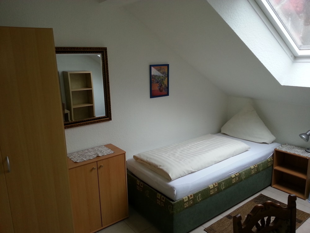 Standard Single Room, 1 Twin Bed, Non Smoking photo 3